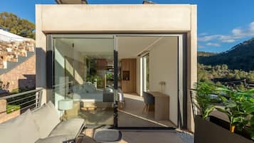 Roof Top Villa - Private Garden, jacuzzi and panoramic view to Sierra Calderona mountains | Terras