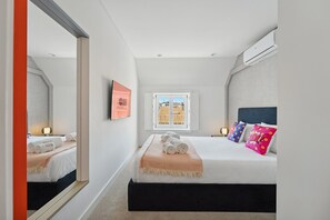 1 bedroom, iron/ironing board, internet, bed sheets