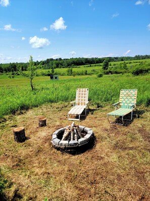 Property grounds - 🐻CozyCubCabin@Beach Lake/Lake Wallenpaupack/Ski Resorts/Leaf Foilage (Beach Lake)
