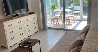 Charming, two-room apartment 500 m from the beach and all shops