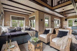 6 Schlafzimmer, Bügeleisen/Bügelbrett, WLAN, Bettwäsche