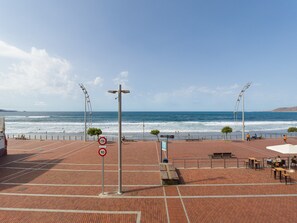 House | Exterior - Beachfront Home in Las Palmas by Playa Canteras (Las Palmas de Gran Canaria)