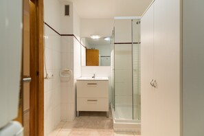 Ferienhaus | Badezimmer