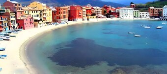 Apartment 'Meletta' with Private Garden, Wi-Fi and Air Conditioning