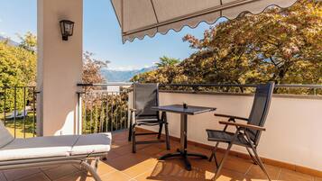 スイート バルコニー | セーフティボックス (室内)、デスク、ノートパソコン用作業スペース、遮光カーテン