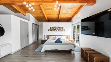 4 bedrooms, WiFi, bed sheets