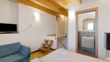 1 camera, Wi-Fi, lenzuola