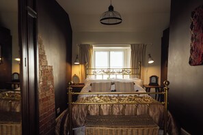4 Schlafzimmer, Bügeleisen/Bügelbrett, WLAN, Bettwäsche