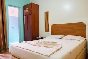 Room - New Comercial Palace Hotel (São Paulo)