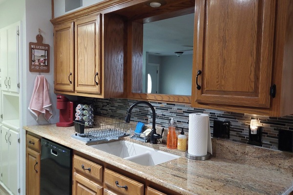 Microondas, horno, placa de cocina, lavavajillas