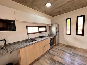 Microwave, oven