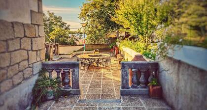 Holiday Home 'El Rozado' with Mountain Views, Private Terrace and Wi-Fi