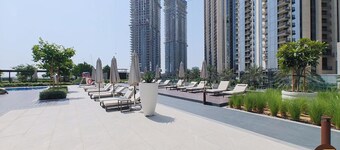 Vogue Creek Crescent Balcony Pool View