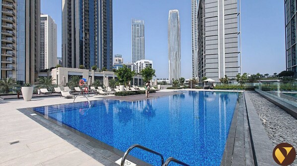 Outdoor pool - Vogue Creek Crescent Balcony Pool View (Dubai)