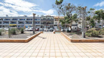 Mobile Home | Bahagian luar