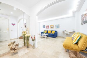 Mobile Home | Living room