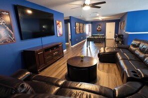 Smart TV, table football