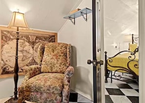 House, Multiple Beds, Hot Tub, Mountain View (Hatter House Flagstaff)