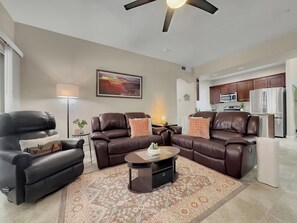 Condo, Multiple Beds, Pool Access, Pool View (Southern #1114 Mesa) | Interior