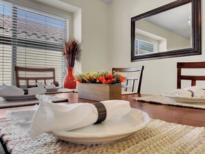 House, Multiple Beds, Patio, Garden View (Stonebridge San Tan Valley) | 3 bedrooms, individually decorated, individually furnished, bed sheets