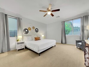 House, Multiple Beds, Pool Access, Pool View (Keats Mesa)