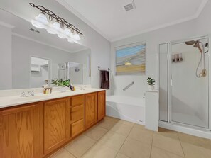 House, Multiple Beds, Pool Access, Pool View (Keats Mesa) | Bathroom | Designer toiletries, towels, toilet paper