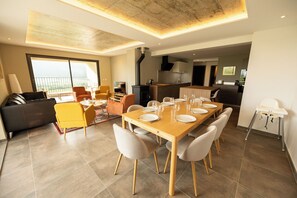 Dining - Le 234, between Lakes and Mountains (Les Rousses)