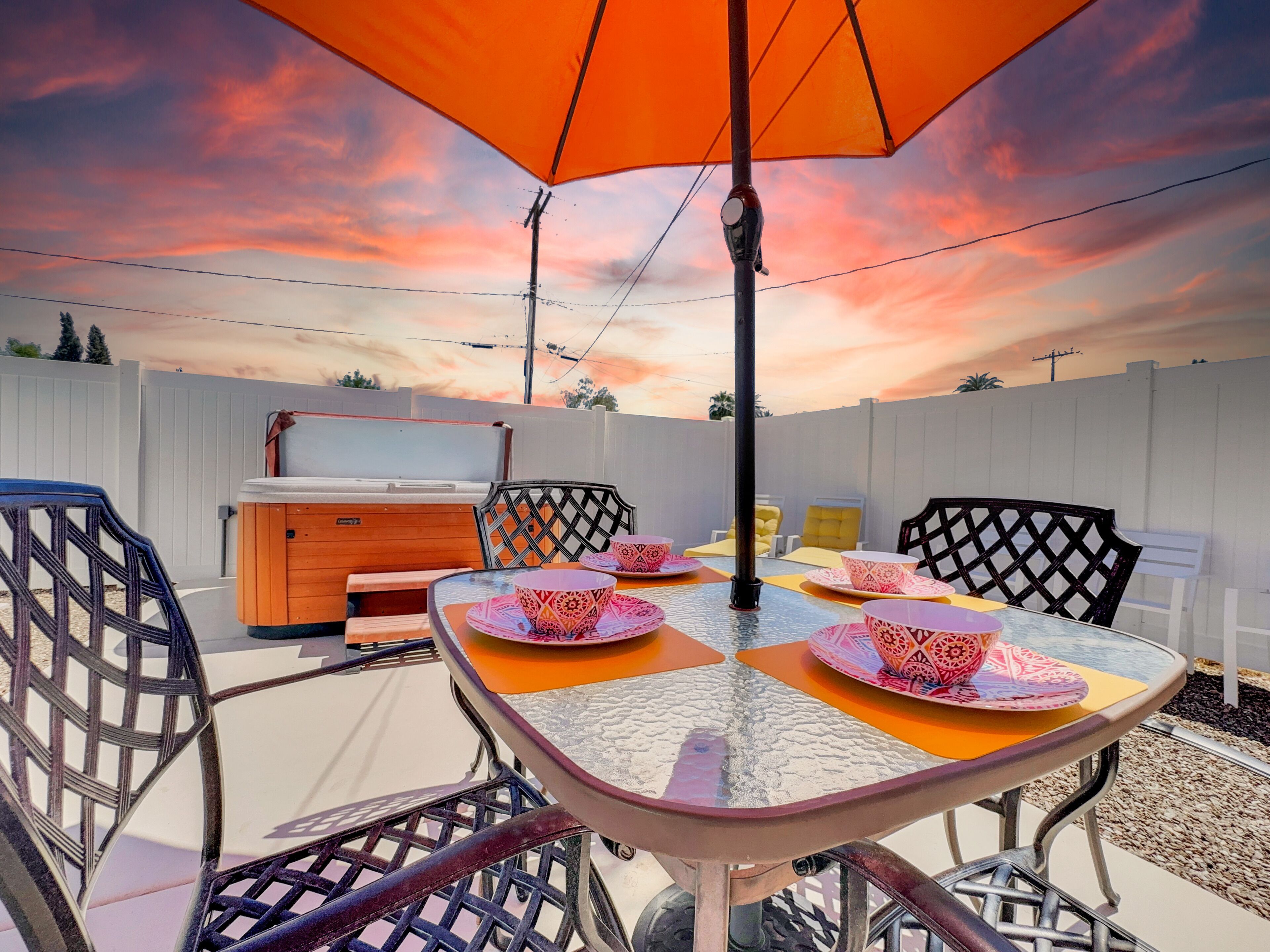 Outdoor dining