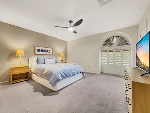 House, Multiple Beds, Pool Access, City View (Flame Tree Sun Lakes)