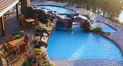 Stonewater Cove