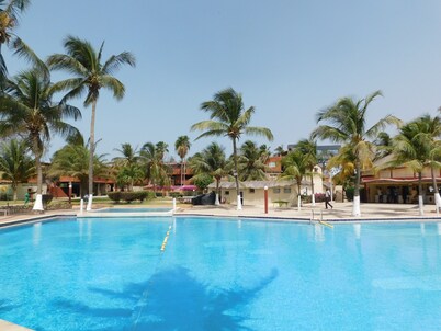YUMA LODGE SALY