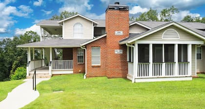 Fully Furnished 2BR/2BA Condo off Hwy 280 near Birmingham
