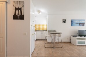 Private kitchen - Apartment in San Agustin Near the Beach (San Bartolomé de Tirajana)
