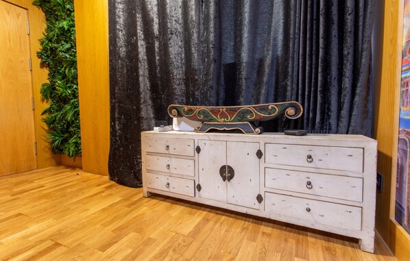 House | Interior detail