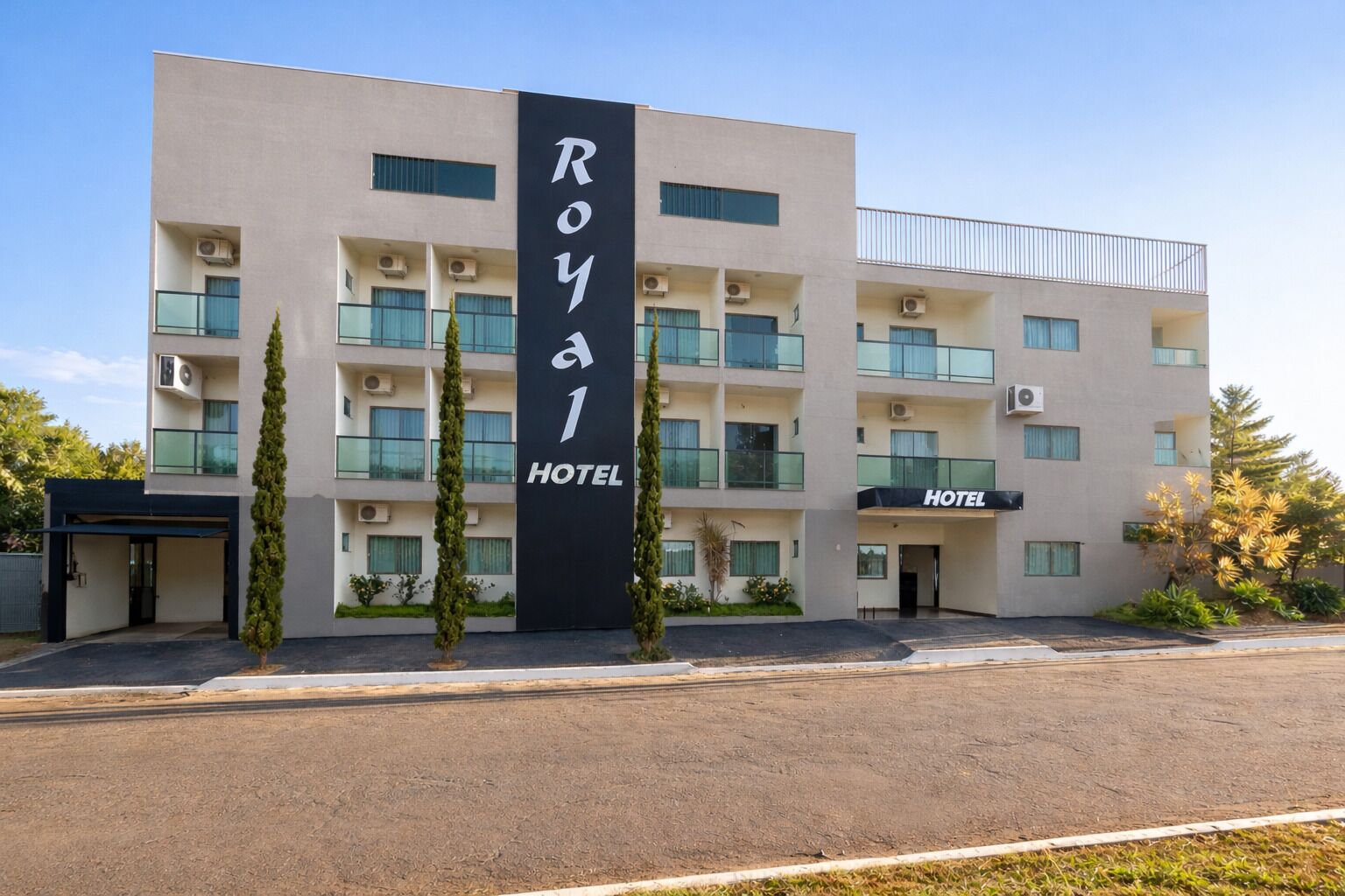 Fachada de la propiedad