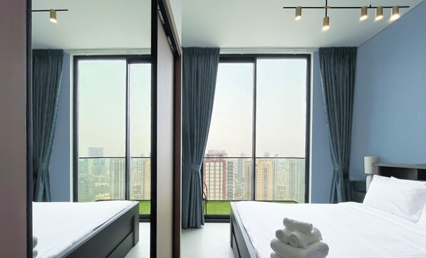 Strygejern/strygebræt, internetforbindelse, sengetøj