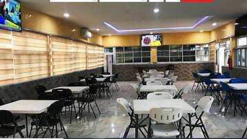 Bar (en la propiedad)