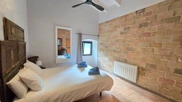 2 slaapkamers, wifi, beddengoed