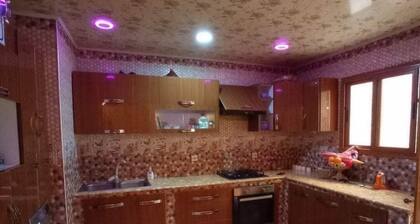 2 bedroom apartment with a living room . Space for up to ten people.