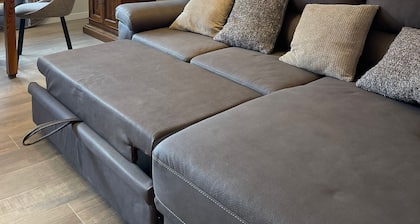 Appartement 'Solange Saint Vincent' avec vue sur montagne et balcon