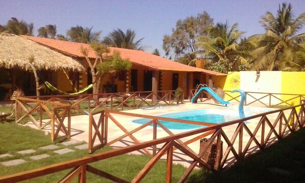 Pool - Pousada Vila Mariana (Cruz)