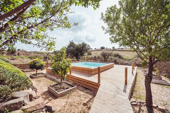 Pool - Country House 'Casa Das Colmeias' with Mountain View, Wi-Fi and Air Conditioning (Alcoutim)