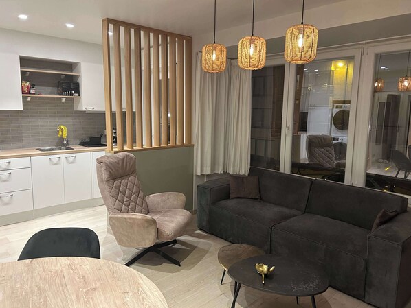 Apartment | 2 bedrooms, Internet