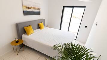 2 chambres, fer et planche Ă repasser, Wi-Fi, draps fournis