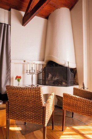 Classic Apartment | Living area