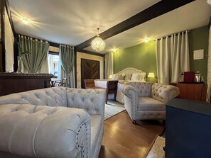 Superior Apartment | Living area