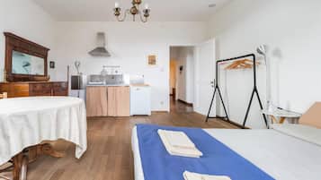 2 bedrooms, WiFi