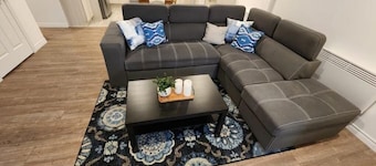 Welcome to Peaceful Pines-Your Home Away From Home,10 min from Playground Casino