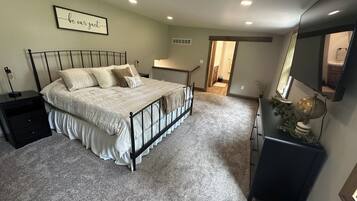 Cuna de viaje, wifi gratis, ropa de cama