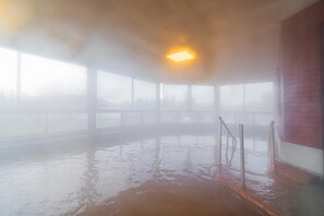 Hot springs - May Thermal Pamukkale (Denizli)